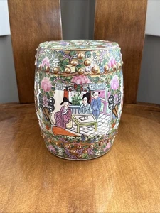 RARE Pink Famille Rose Medallion Garden Stool Great Condition - Picture 1 of 6