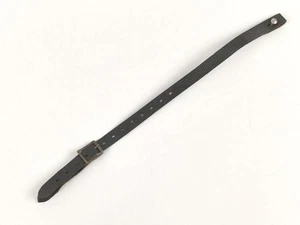 Stahlhelm Kinnriemen Wehrmacht, neuzeitliche Fertigung. - Picture 1 of 8