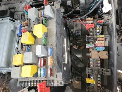 Mercedes Vito Viano 6395450201. SAM Rear Fuse Box, Comfort Module - Image 1 of 2