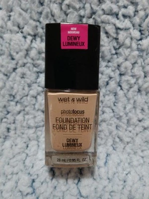 WET N WILD Photo Focus Dewy Foundation - Golden Beige #1111524 B19 - Image 1 of 2