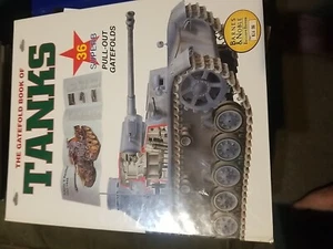 The Gatefold book of tanks Spiral-bound – by Roger Ford  Spiralbound hardcover - Picture 1 of 5