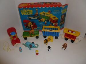 1973 FISHER PRICE PLAY FAMILY CIRCUS TRAIN 991 COMPLETE W/BOX EXCELLENT