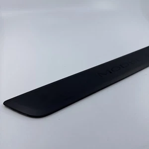 TESLA MODEL Y DOOR SILLS 2020-24 GENUINE - Picture 1 of 5