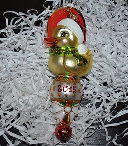 NUOVO RADKO QUACK RATTLE ROLL Vetro Ornamento Anatra Babbo Natale Cappello 6" Carino - Foto 1 di 3