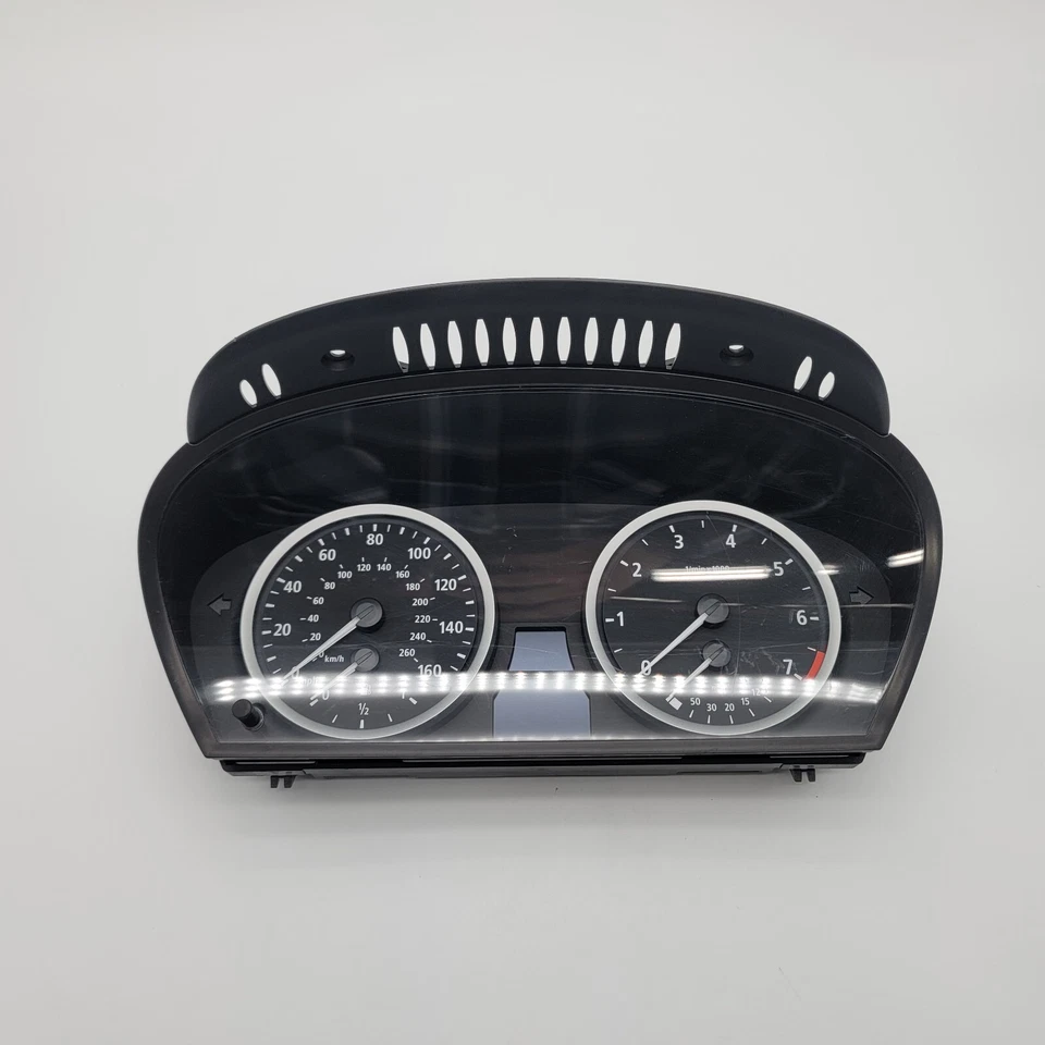 Cuadro de instrumentos velocímetro BMW 550I 2007 9135247 millas desconocidas OEM Foto 1 de 4