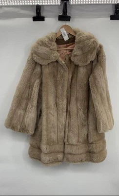 Abrigo de invierno para mujer de piel tostada manga larga cuello frente abierto sin talla Foto 1 de 4