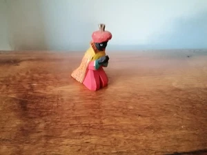 Lotto Sievers-Gallo Vintage Statuina Presepe Inginocchiato Re Arancione 9 cm - Foto 1 di 4