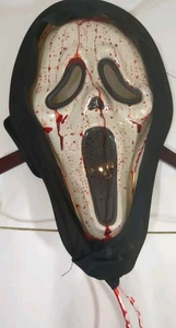 EUC Vintage Scream Movie Ghost Face Bleeding Mask w/Heart Blood Pump Halloween - Picture 1 of 10