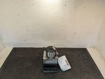 2009-2010 Dodge Charger & Chrysler 300 ABS Anti-Lock Brake Pump Assembly OEM - Image 1 of 4