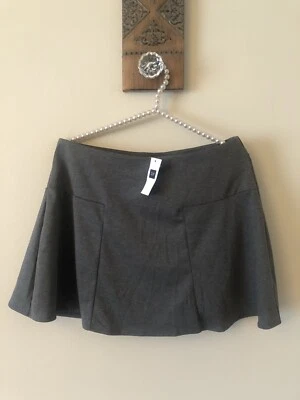 NWT Gap Womens Size Medium Fit Flare Gray Skirt - Image 1 of 3