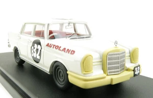 Ace Models Mercedes Benz 220SE Phillip Island Winner 1961 Jane / Firth - 1:43 - Picture 1 of 6