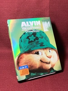 Alvin And The Chipmunks: CHIPWRECKED Blu-Ray + DVD W/ ICON Slipcover - Picture 1 of 8