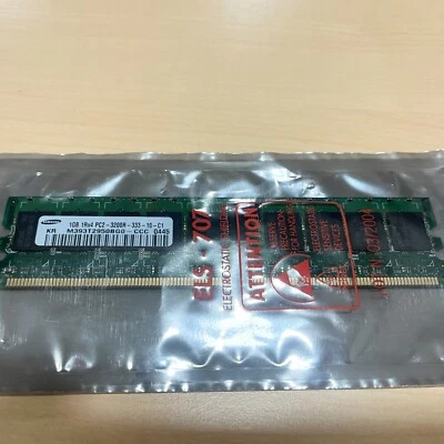 Memoria RAM SAMSUNG DDR2 1GB 1Rx4 PC2 3200R 333 10 C1 KR M39ET2950BG0 [NUOVO] - Immagine 1 di 2