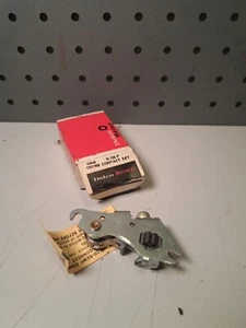 Delco Remy D-106P 1931988 Point Set 1956-74 Buick Cadillac Chevy - Picture 1 of 3