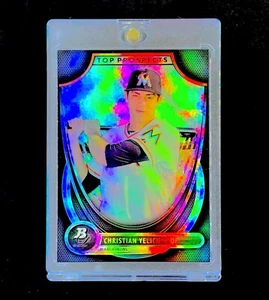 CHRSTIAN YELICH BLACK REFRACTOR ROOKIE HOLO Foil Card Non Auto - BREWERS - Picture 1 of 5