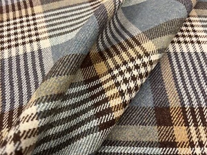 Tela de tapicería a cuadros de lana de cordero Johnstons of Elgin - Glen Garry / Denim 3,10 yardas - Imagen 1 de 3