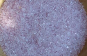 Pequeñas astillas de cristal de cuarzo rosa, sin perforar, pulidas ~ lote a granel de 50 gramos - Imagen 1 de 7