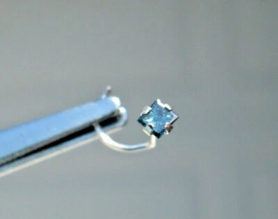 TORNILLO NARIZ DIAMANTE AZUL NATURAL 100% REAL CORTE PRINCESA 2,2mm, ANILLO, CERTIFICADO Foto 1 de 4