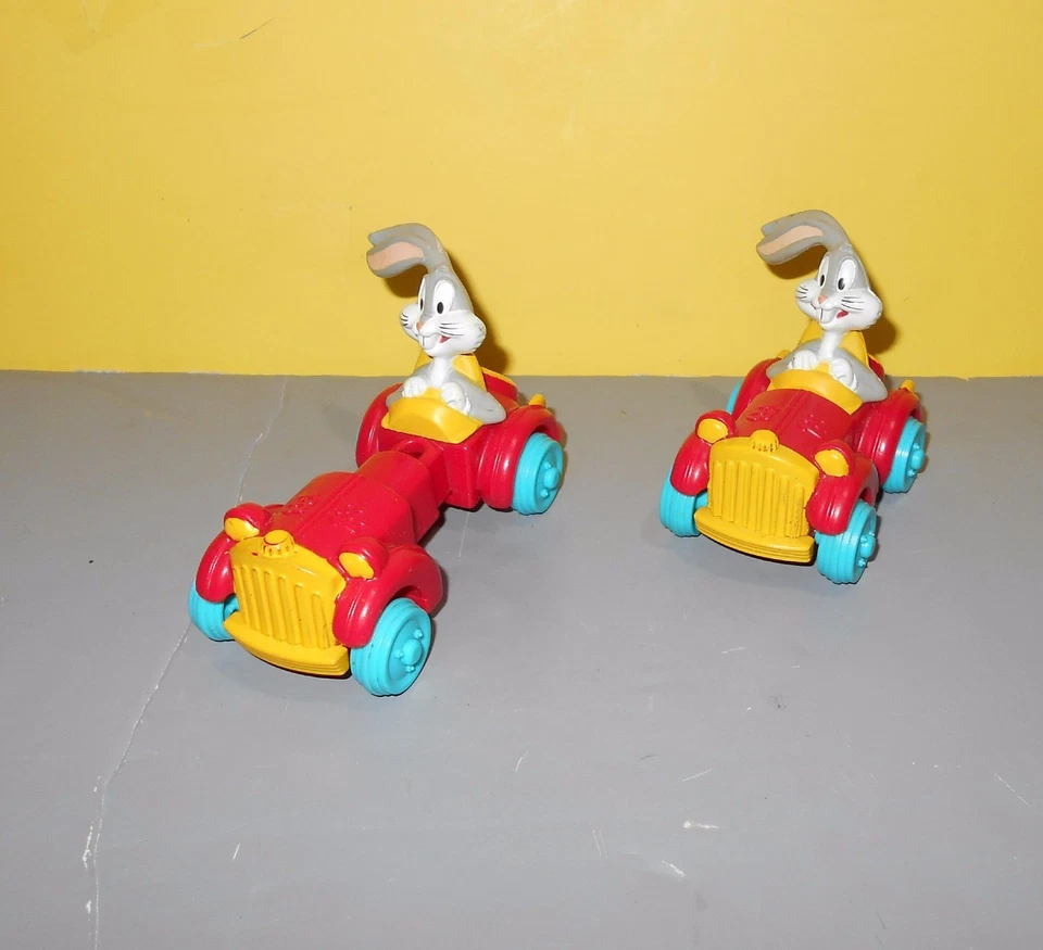 1992 Looney Tunes шарлатанские автомобили игрушки McDonalds жуки кролик эластичные автомобили - Изображение 1 из 1
