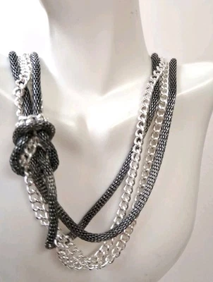 Collar para mujer plateado y negro palomitas de maíz cuatro cadenas múltiples capas declaración 20" Foto 1 de 4