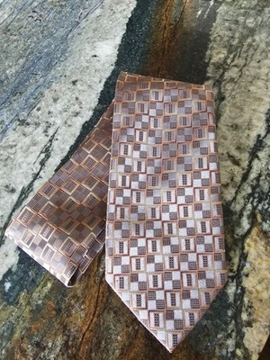 Alexander Julian Colour's Mens Geometric Copper Color Polyester Neck Tie (d) - Image 1 of 4