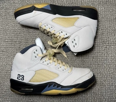 Size 10.5 - A Ma Maniére x Air Jordan 5 Retro Dawn W - Image 1 of 4