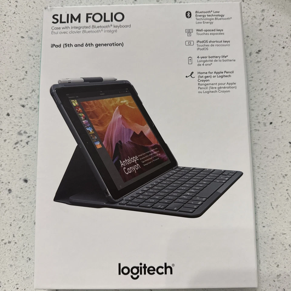 Logitech 920-009017 Cover Case with Bluetooth Keyboard for iPad - Image 1 of 1