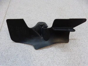 Chevrolet Corvette C7 Steering Spoiler Deflector Front Axle Right Duct 23211199 - Picture 1 of 4