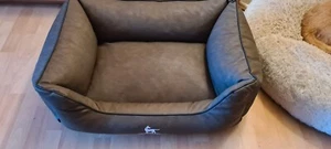 Knuffelwuff, Hundebett, Kunstleder, 85 x 63 cm - Bild 1 von 6