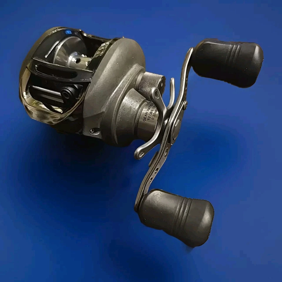 Carrete de baitcasting Evercast mano izquierda 9+1 BB 6,2:1 relación sin caja Foto 1 de 4