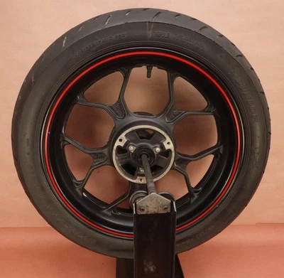 Llanta trasera Dunlop Yamaha R3 YZFR3 2018-2023 140/70 R17 Foto 1 de 4