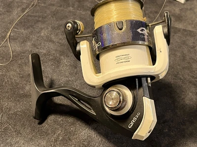 Quantum Fishing Q-Ray QRS-20 Spinning Reel Open Face White Antireverse FREESHIP - Image 1 of 4