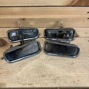 Corvette CS RH/LH Exterior Door Handles GM: Used 3 Usable 1 Left Parts Only - Foto 1 di 17