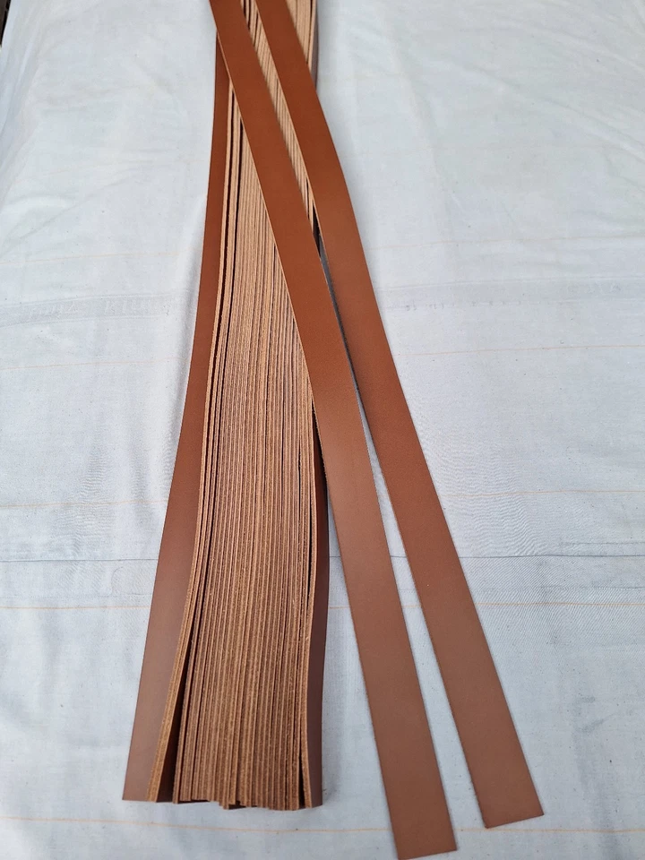 Lederriemen braun 38 x 3mm dick Lederreste 100-125cm lang zur Auswahl - Bild 1 von 1