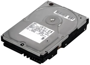 Hard Drive IBM 76H4616 73H7678 DCAS-34330 4.3GB 5.4K SCSI 3.5'' - Picture 1 of 3