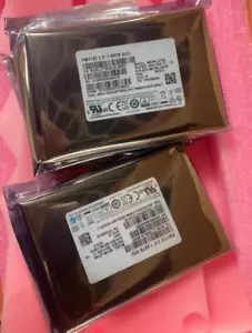 Samsung PM1733 7.68TB SSD NVME MZWLJ7T6HALA-00007 MZ-WLJ7T60 U.2 PCIE 4.0 X4 - Picture 1 of 2