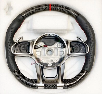 Volante de fibra de carbono 2019-2024 OEM MERCEDES AMG G63 C63 E63 GT S63 CLS63 Foto 1 de 4