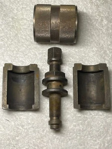ALFA ROMEO A 30104 STEERING WHELL EXTRACTOR SPECIAL TOOL, NOS - Foto 1 di 5