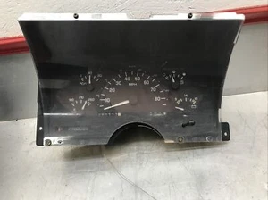 92-93 Chevy GMC Instrument Dash Cluster Silverado Sierra Suburban Blazer Panel - Picture 1 of 14