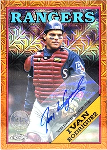 2023 Topps Chrome Ivan Rodriguez 1988 Orange Mojo Refractor 25/25 Rangers - Picture 1 of 3