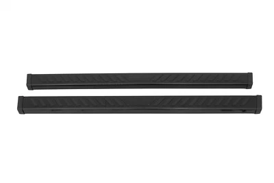 Lund 28565036 Summit Ridge 2.0 Running Board Kit - Image 1 of 2