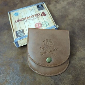 Loot Crate Uncharted 4 - A Thief’s End - Geldbörse - fehlende Metall Dubloon Münze - Bild 1 von 4