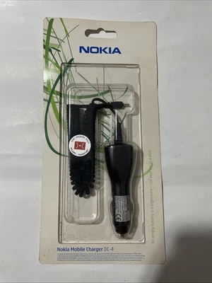 NOKIA DC4 CARICA BATTERIE DA AUTO PER 2600 6111 6125 6131 6300 6500 DC-4 NUOVO - Immagine 1 di 2
