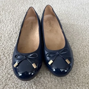 Vionic Minna Navy Leather Patent Cap Toe Orthotic Ballet Doll Flat Shoes size 8 - Picture 1 of 9