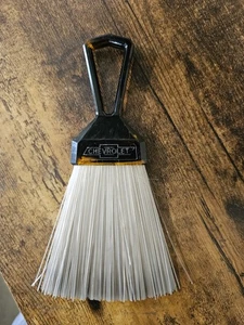 Scopa frusta vintage Chevrolet Pinehurst NC bachelite pubblicità auto garage spazzola - Foto 1 di 5