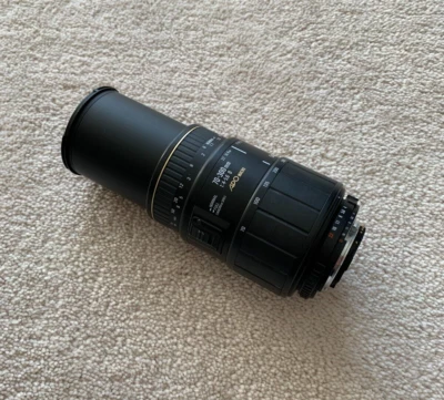 SIGMA Lens AF 70-300 1.4-5.6D for Nikon Japan - Image 1 of 4
