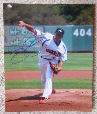 Foto 8x10 firmada autografiada por Kevin Gausman Gigantes de San Francisco Orioles LSU  Foto 1 de 2