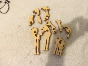 RAR Holzpuzzle Kunst Skulptur Giraffe und junge Giraffe Vintage Spielzeug  - Bild 1 von 9