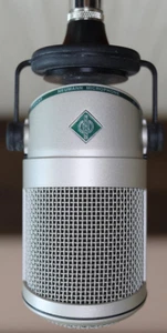 Neumann - BCM 705 - Professional Dynamic Broadcast Microphone - Great Condition - Picture 1 of 6