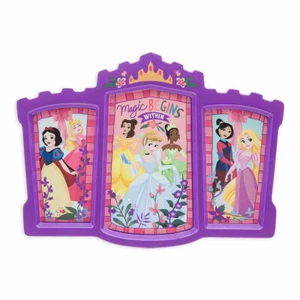Disney Store Princess Castle Plato de Cena Belle Cinderella Blancanieves 2018 Nuevo - Imagen 1 de 2